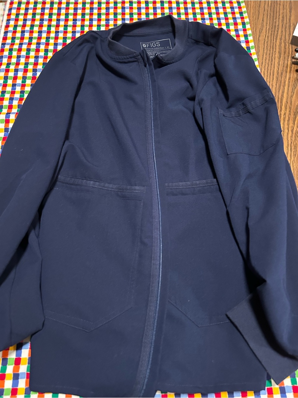 FIGS women’s Navy Zip-Front Jacket XL